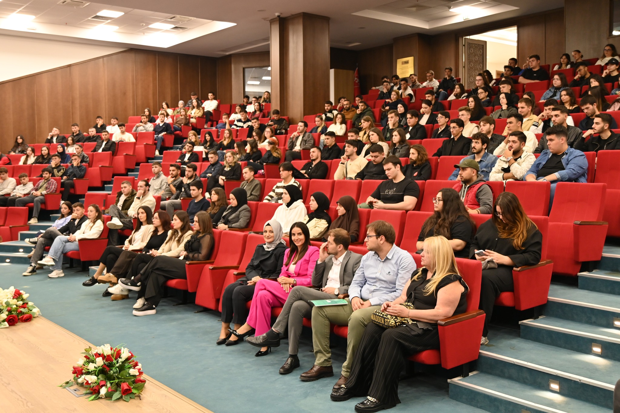 From Rules to Residence Permits: IBU Welcomes New Language School Students